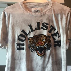 Hollister medium size shirt new